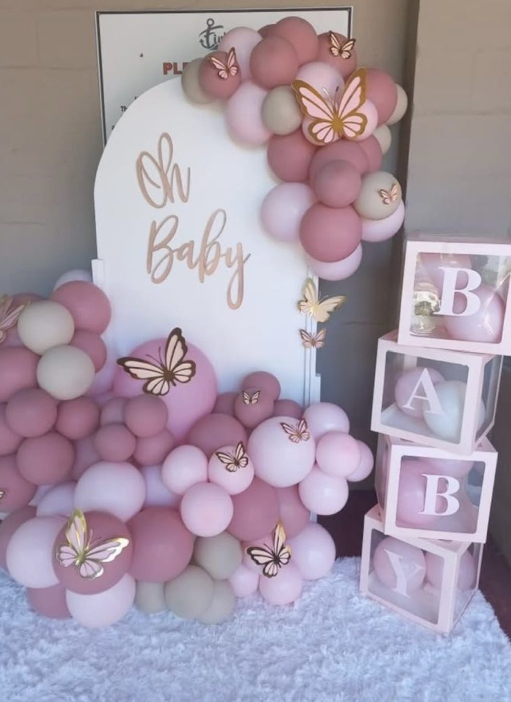 Butterfly "Oh Baby" Arch