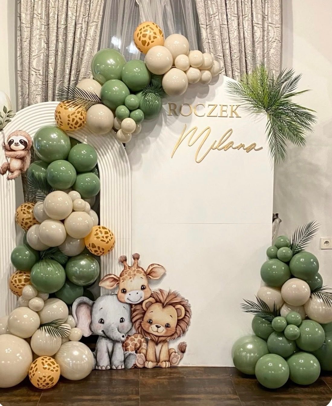 Safari Friends First Birthday Arch